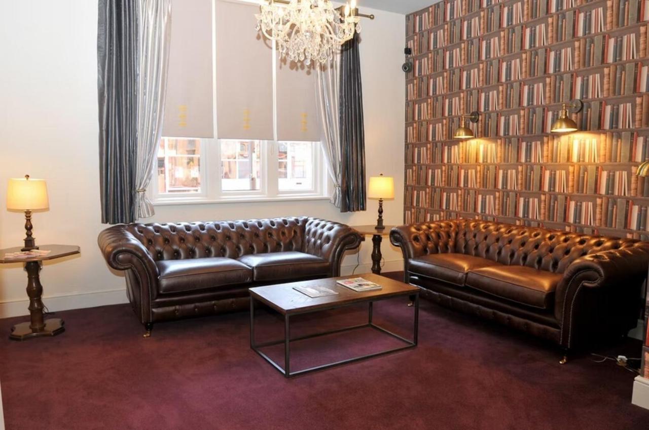 Royal Hotel Crewe Dış mekan fotoğraf