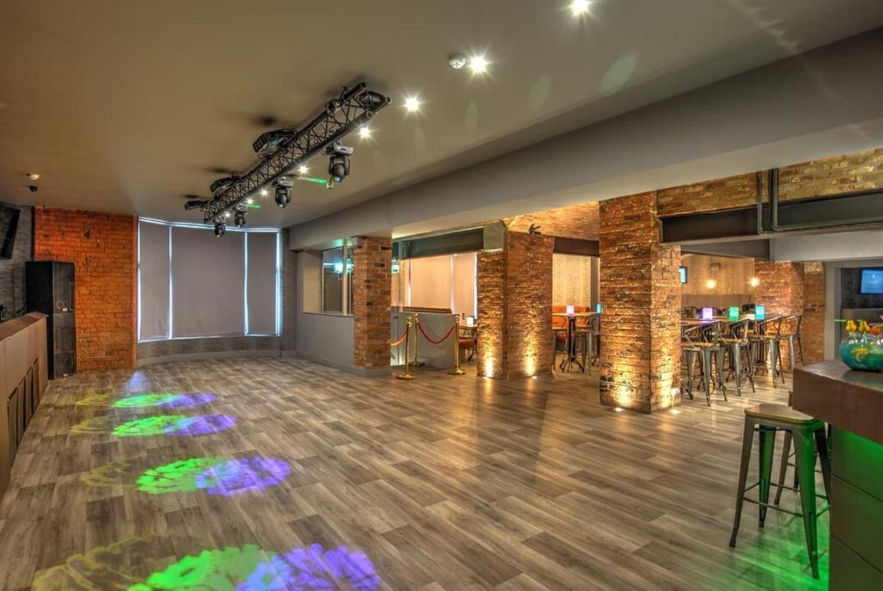 Royal Hotel Crewe Dış mekan fotoğraf