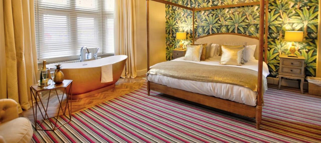 Royal Hotel Crewe Dış mekan fotoğraf