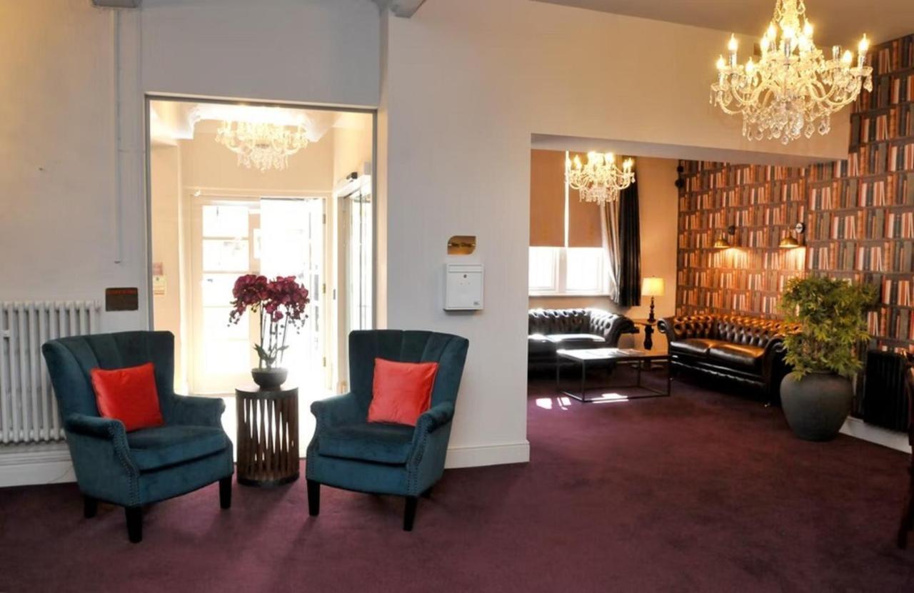 Royal Hotel Crewe Dış mekan fotoğraf