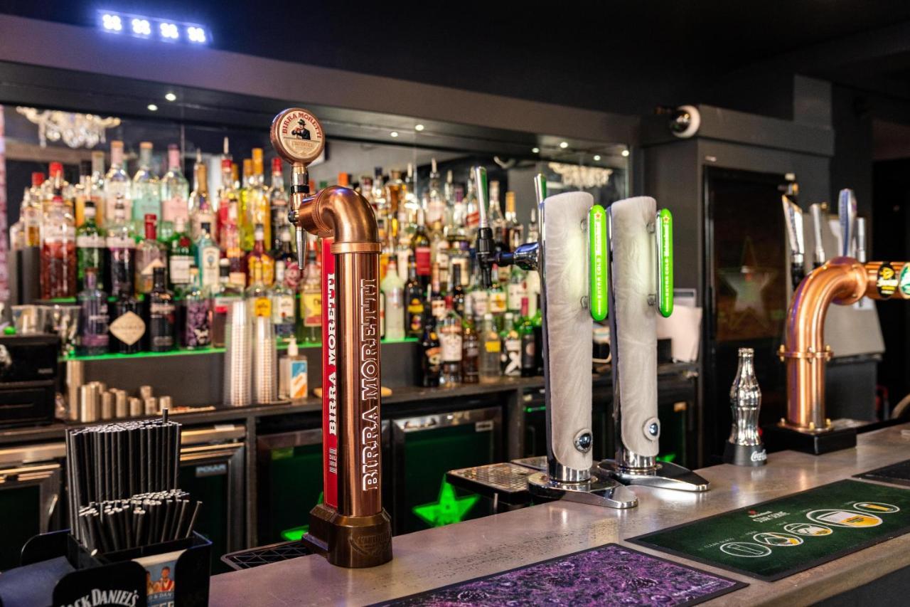 Royal Hotel Crewe Dış mekan fotoğraf